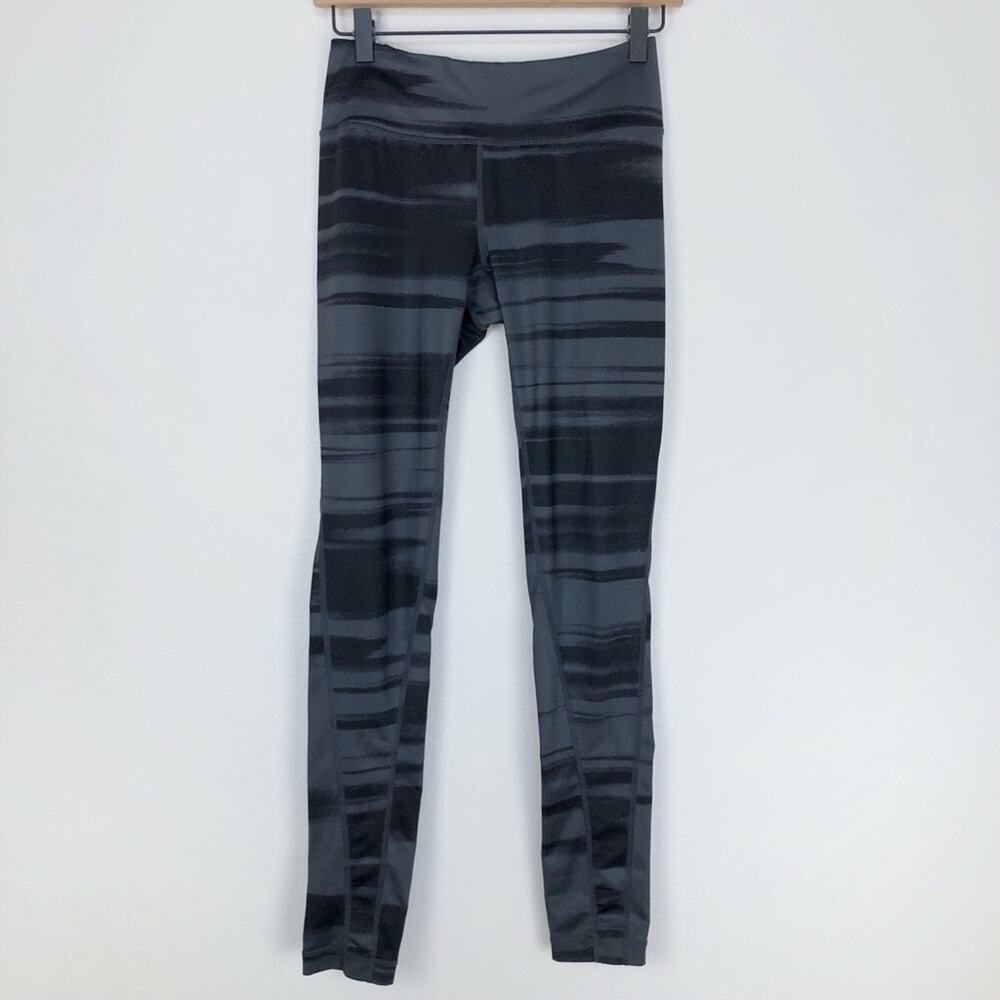 Z By Zella XS Striped Leggings in Black & Grey XS